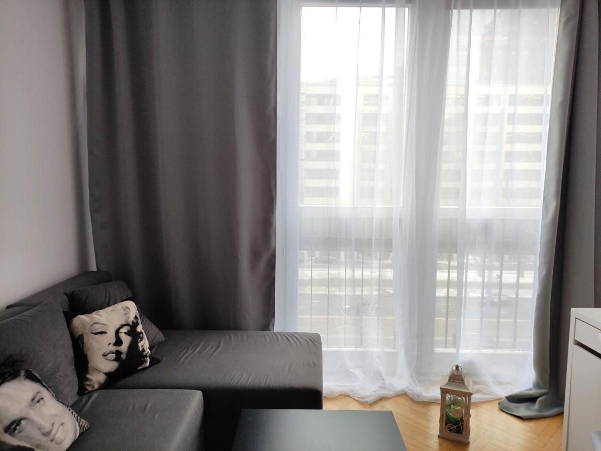 Apartament Rondo Onz Varşovia Exterior foto